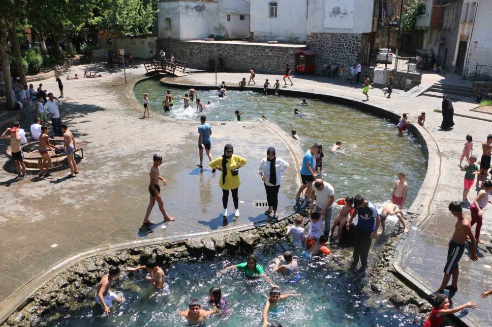 Diyarbakır’da “Eyyam-ı Bahur” sakinliği