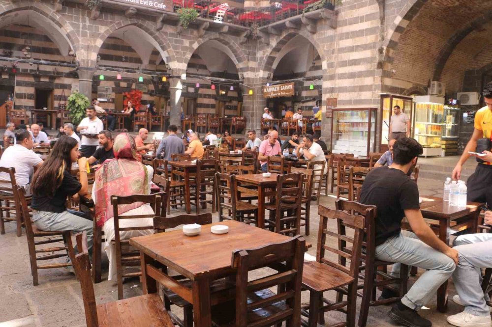 Diyarbakır’da “Eyyam-ı Bahur” sakinliği