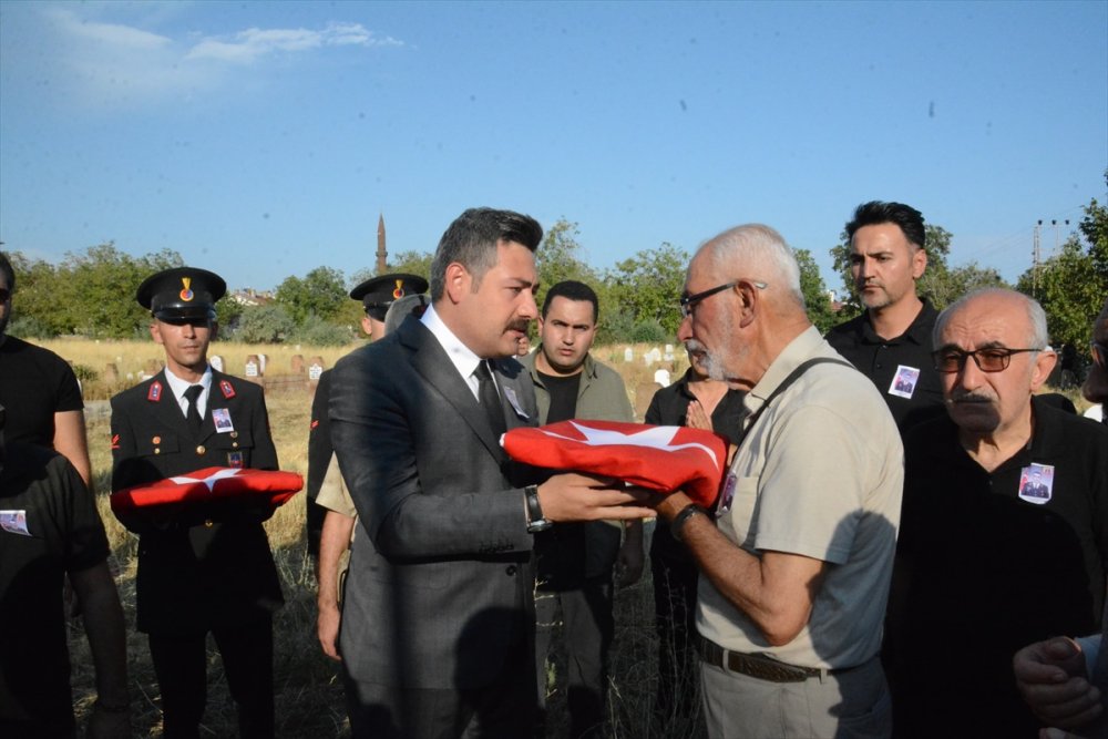 Başçavuş Gündoğdu, memleketi Bitlis'te son yolculuğuna uğurlandı