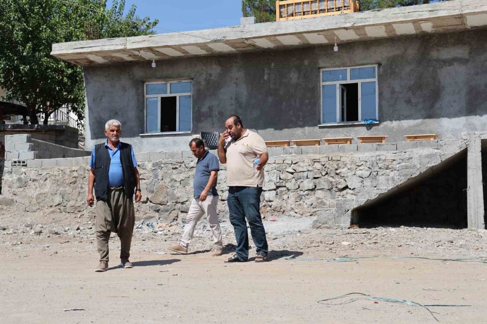 Diyarbakır’da kaybolan 8 yaşındaki Narin’den 4 gündür haber alınamıyor