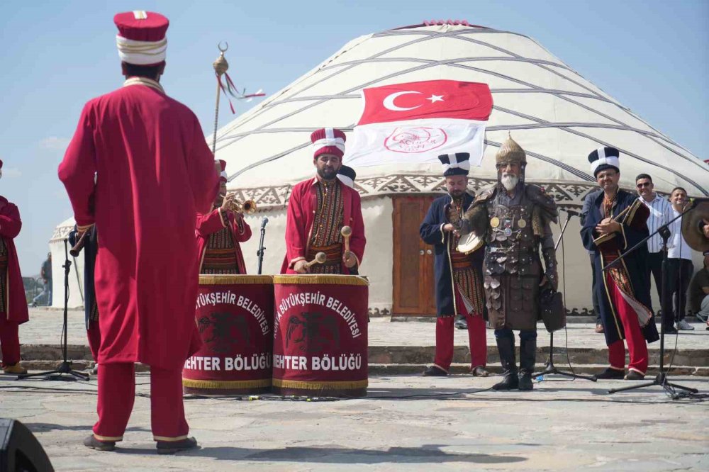 Muş’ta Malazgirt Zaferi kutlamaları başladı