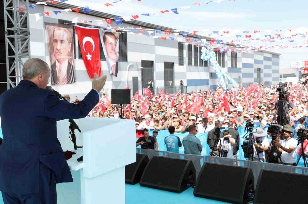 Cumhurbaşkanı Erdoğan: "Ülkemize istikamet çizildiği günler geride kalmıştır"