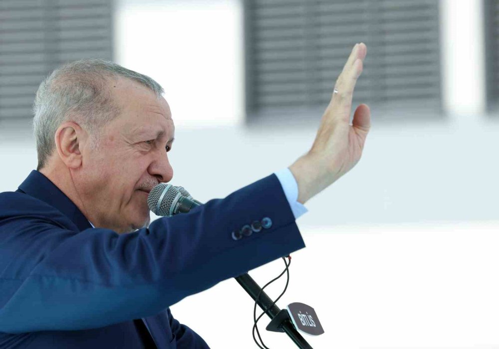 Cumhurbaşkanı Erdoğan: "Ülkemize istikamet çizildiği günler geride kalmıştır"