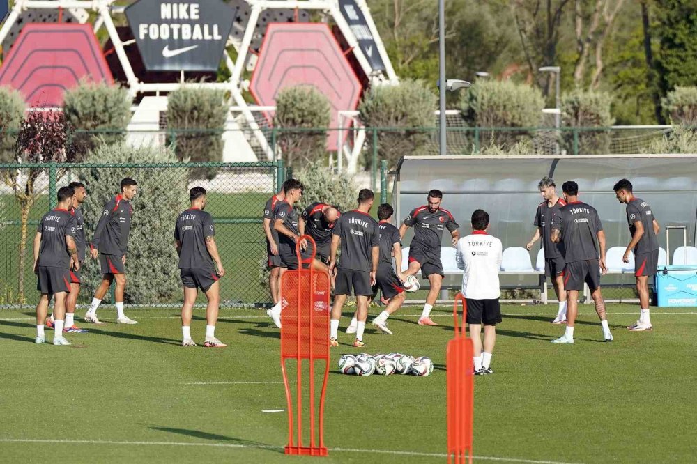 A Milli Futbol Takımda Galler mesaisi