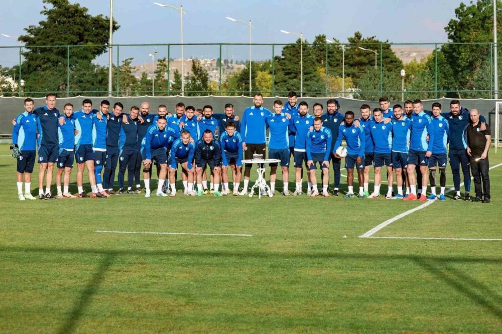 Erzurumspor, Tonio Teklic'i renklerine bağladı