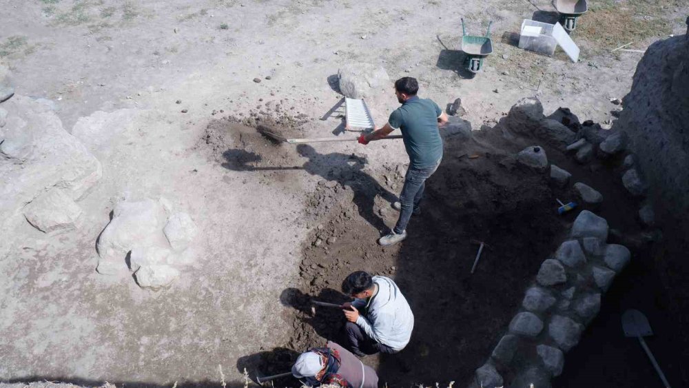 Erzurum’daki kazılarda 6 bin yıl öncesinin tarihine ışık tutuyor