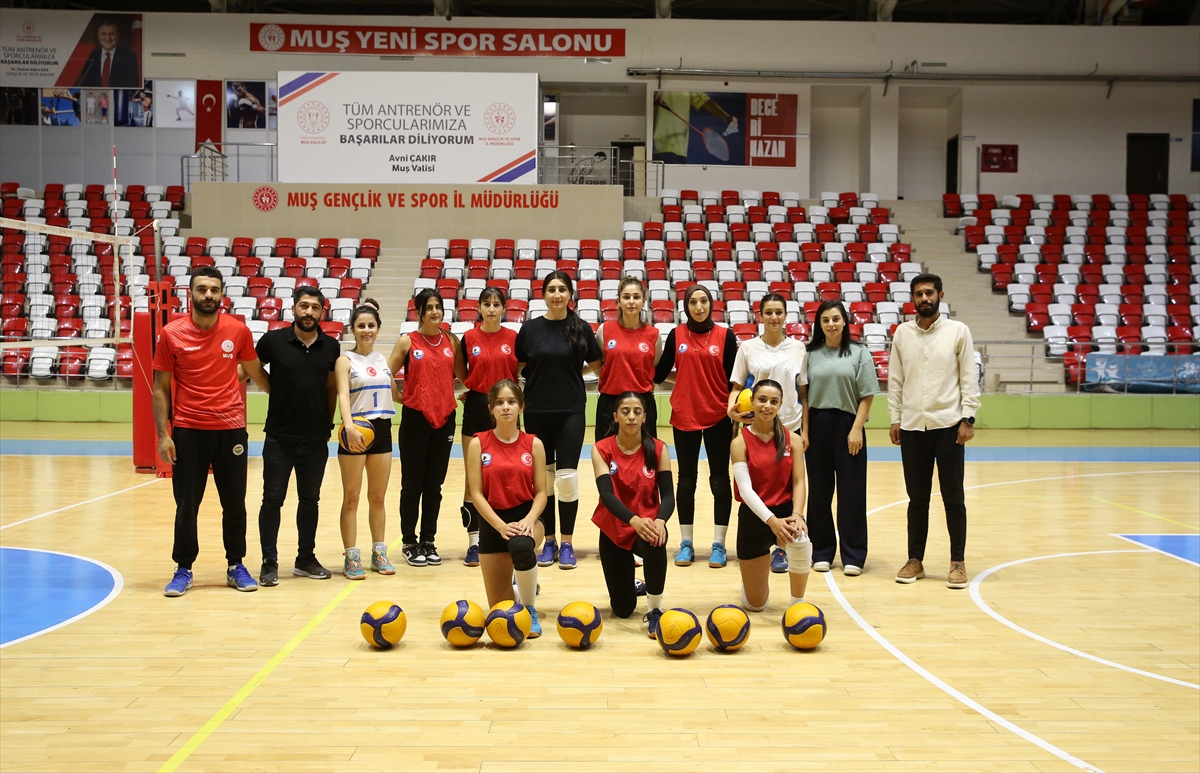 aa-20240930-35774530-35774522-voleybolda-2-lig-hedefine-ulasan-muslu-kizlar-yeni-sampiyonluk-pesinde.jpg