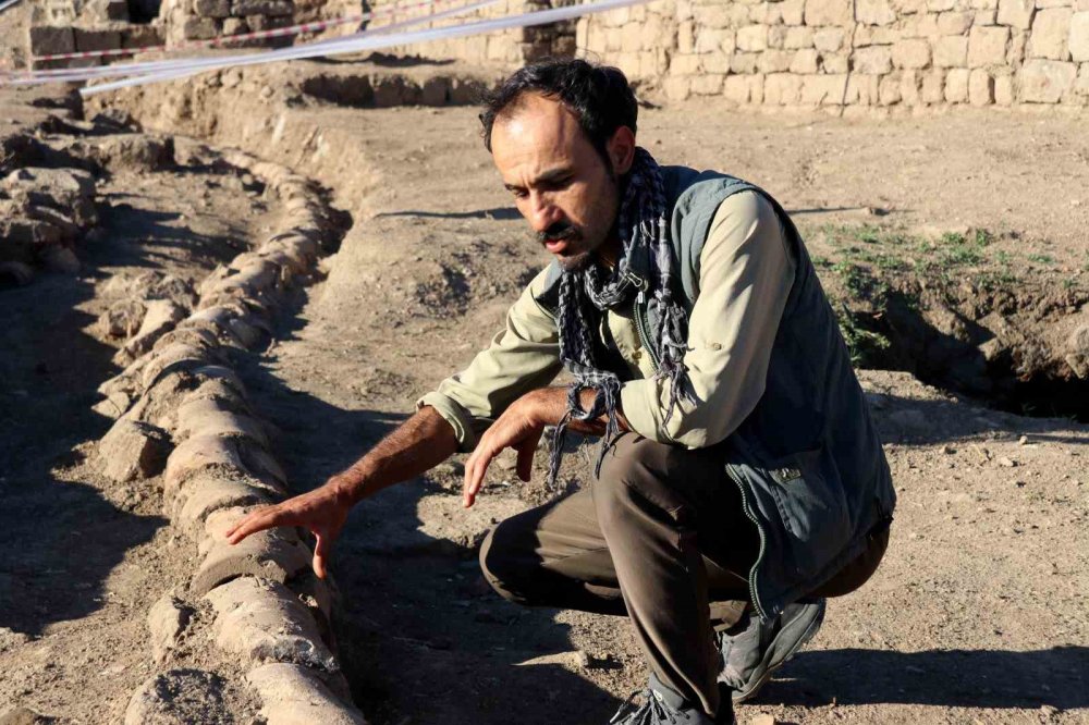 Bitlis Kalesi’nde 500 yıllık su künkleri bulundu