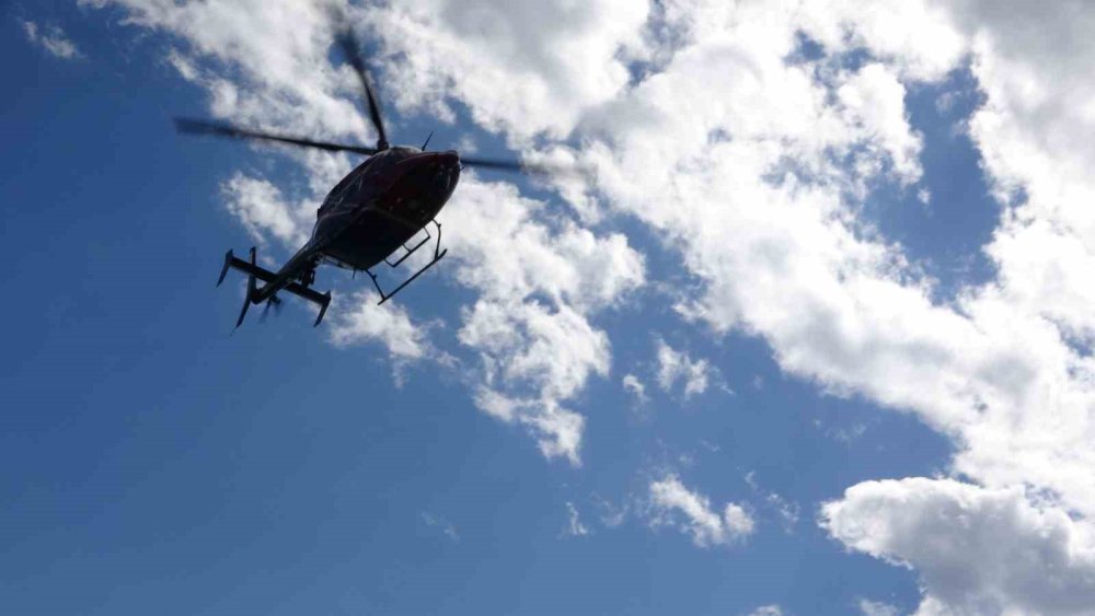 Van'da polis helikopteri de kayıp Rojin’i aramaya destek veriyor