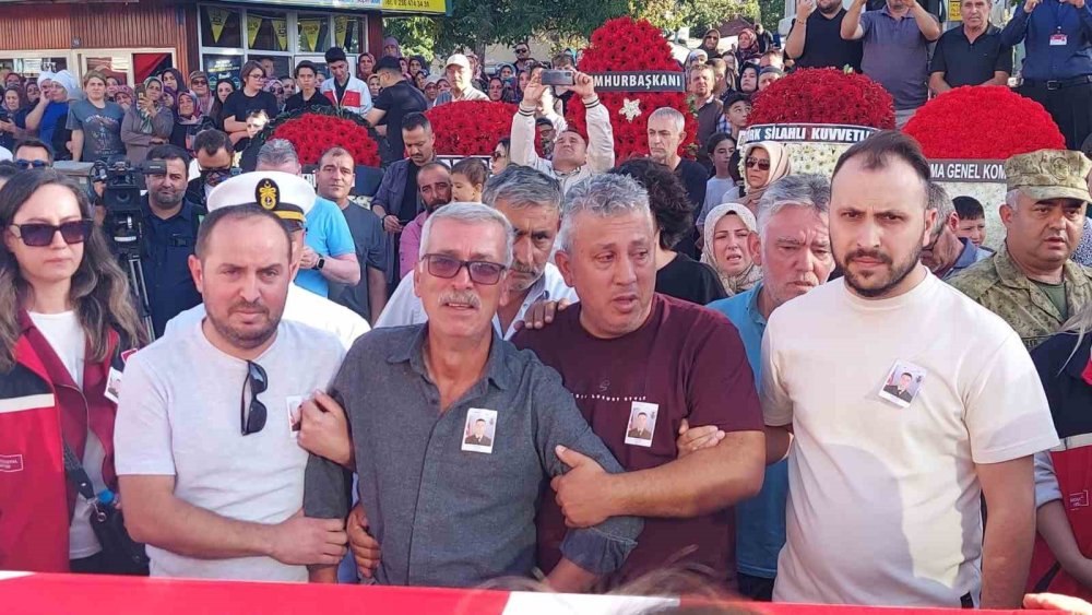 Ağrı'da şehit düşen Uzman Çavuş Burak Geniş'e memleketinde acı veda