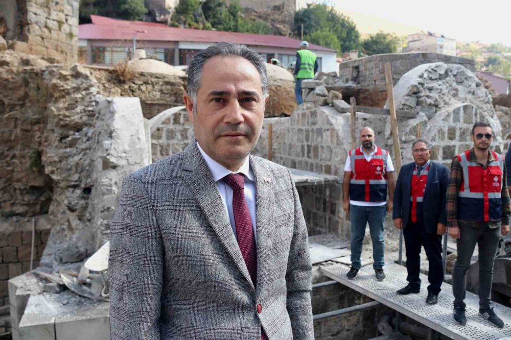 Bitlis’in tarihi dokusu yenileniyor