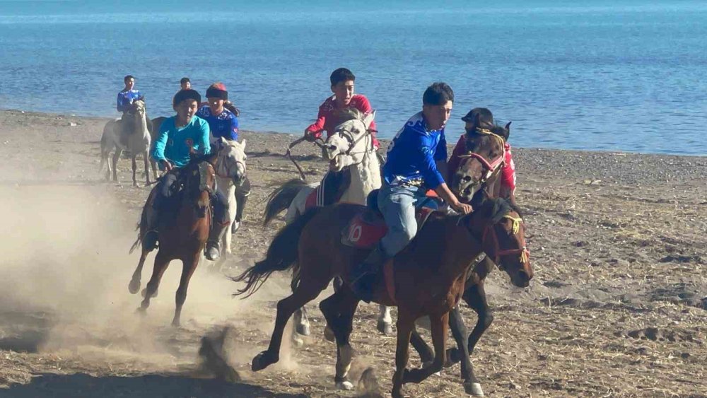 Van'da Türk Kültürü etkinliği