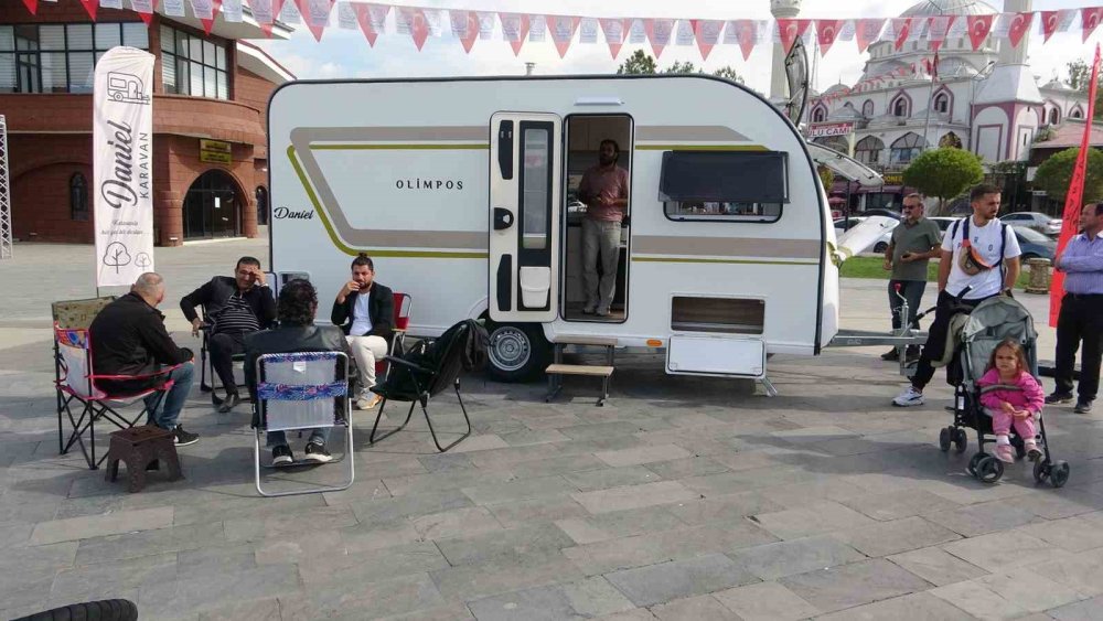 Van’da üretilen karavanlar görücüye çıktı