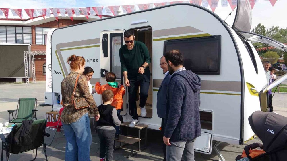 Van’da üretilen karavanlar görücüye çıktı