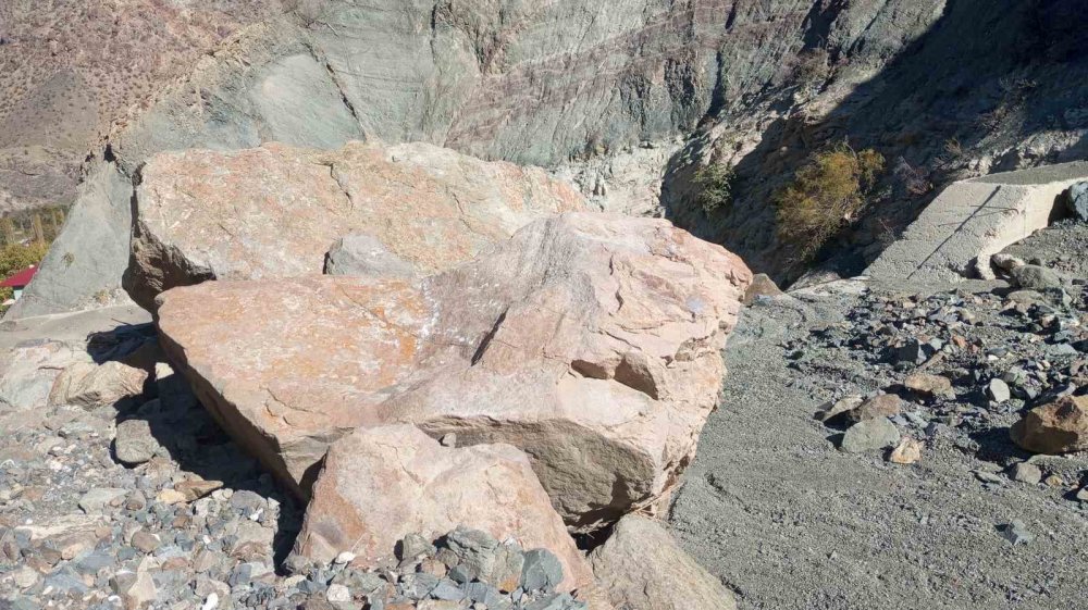 Erzurum'da vatandaşlar sel felaketinden korkuyor