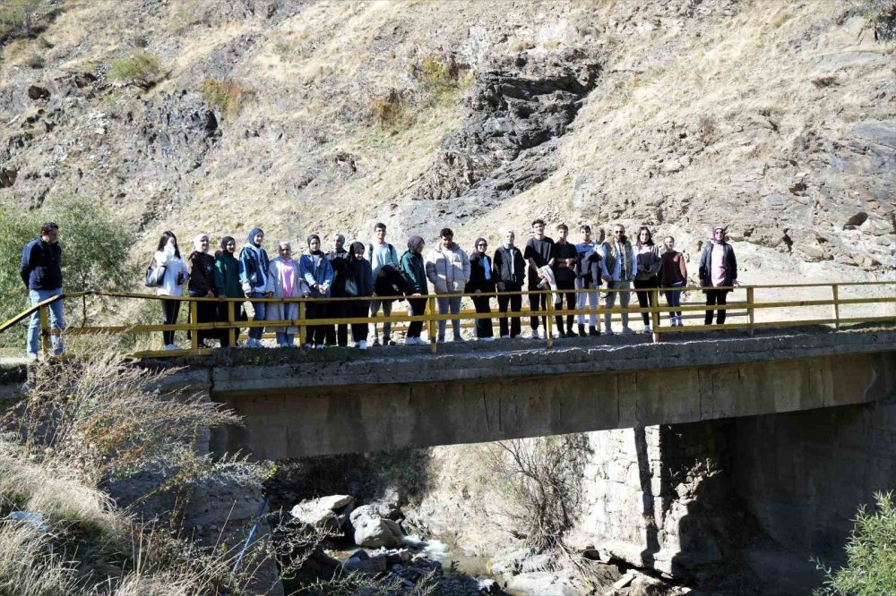 Muş’ta teknoloji bağımlılığına dikkat çekildi