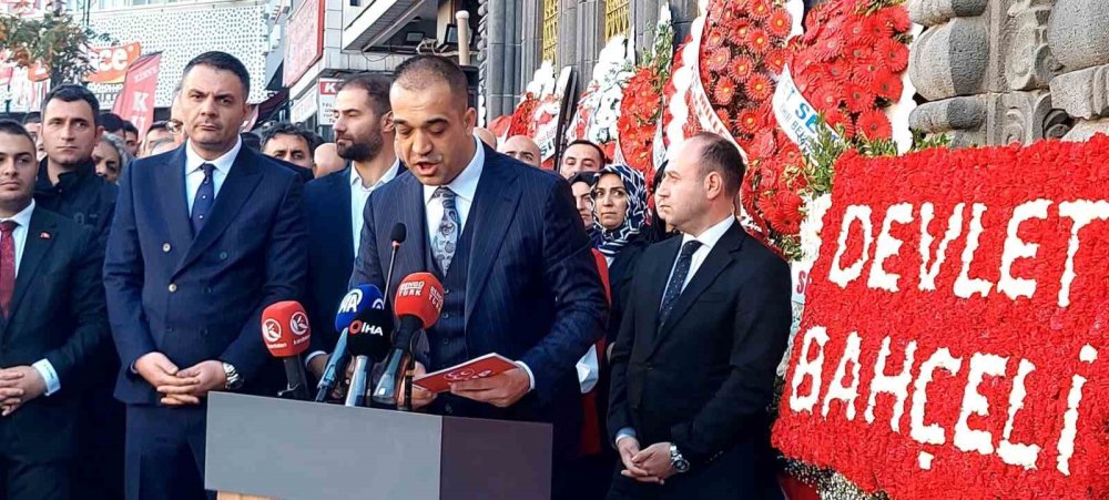 MHP Erzurum İl Başkanlığının yeni binası açıldı