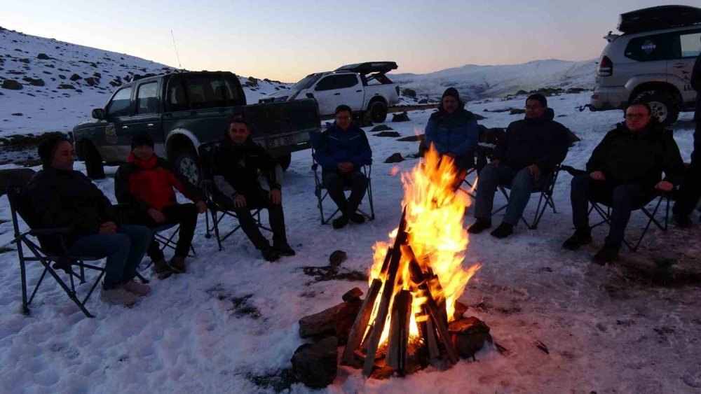 Off-road meraklıları Erzurum'u doğal güzelliklerini keşfediyorlar