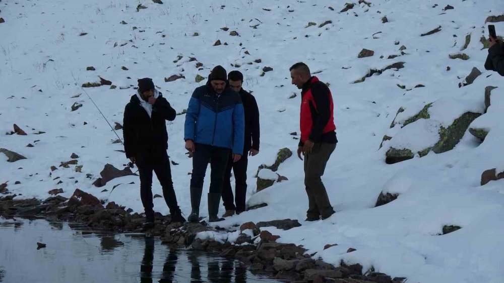 Off-road meraklıları Erzurum'u doğal güzelliklerini keşfediyorlar