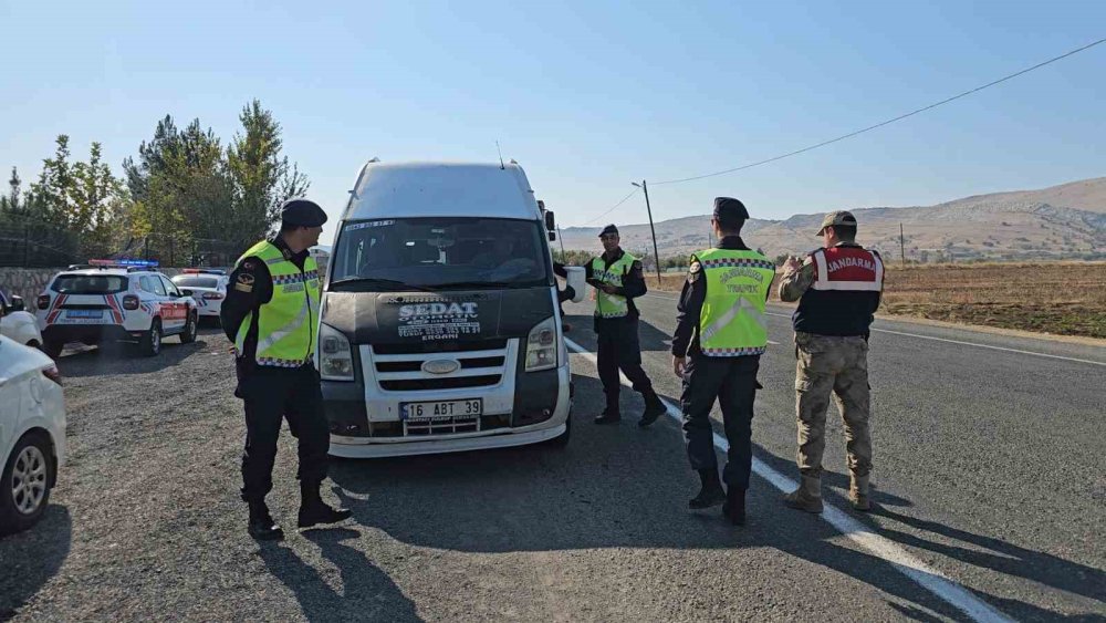 Diyarbakır’da denetiminde 8 asker kaçağı çıktı