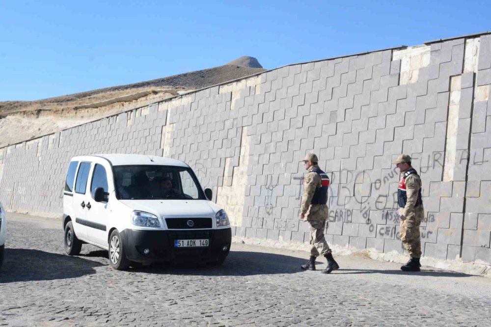 Nemrut Kalderası’nda jandarmadan önlem