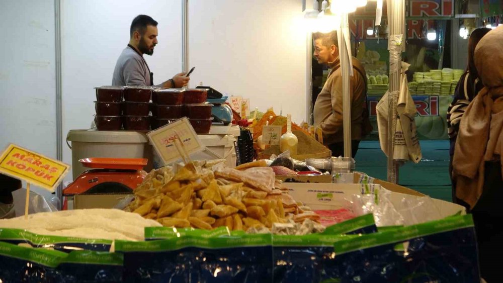 Van’da yöresel ürünler fuarında yüksek fiyat ve hijyen sorunu