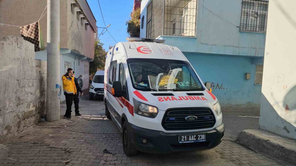 Diyarbakır’da ısınmak için eve mangal bırakan yaşlı kadın öldü