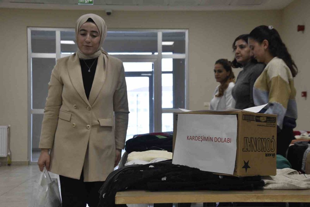 Bitlis Eren Üniversitesi öğrencilerinden örnek dayanışma