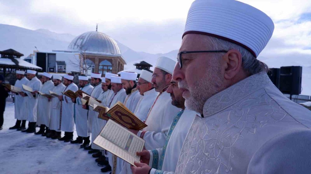 Erzurum'da 500 yıllık gelenek: 1001 Hatim başladı