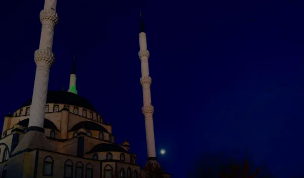 agri-merkez-camii.webp